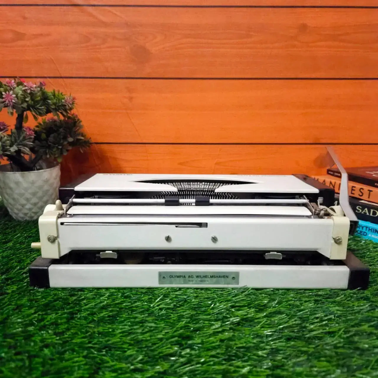 Brand New Olympia Traveller Deluxe Typewriter