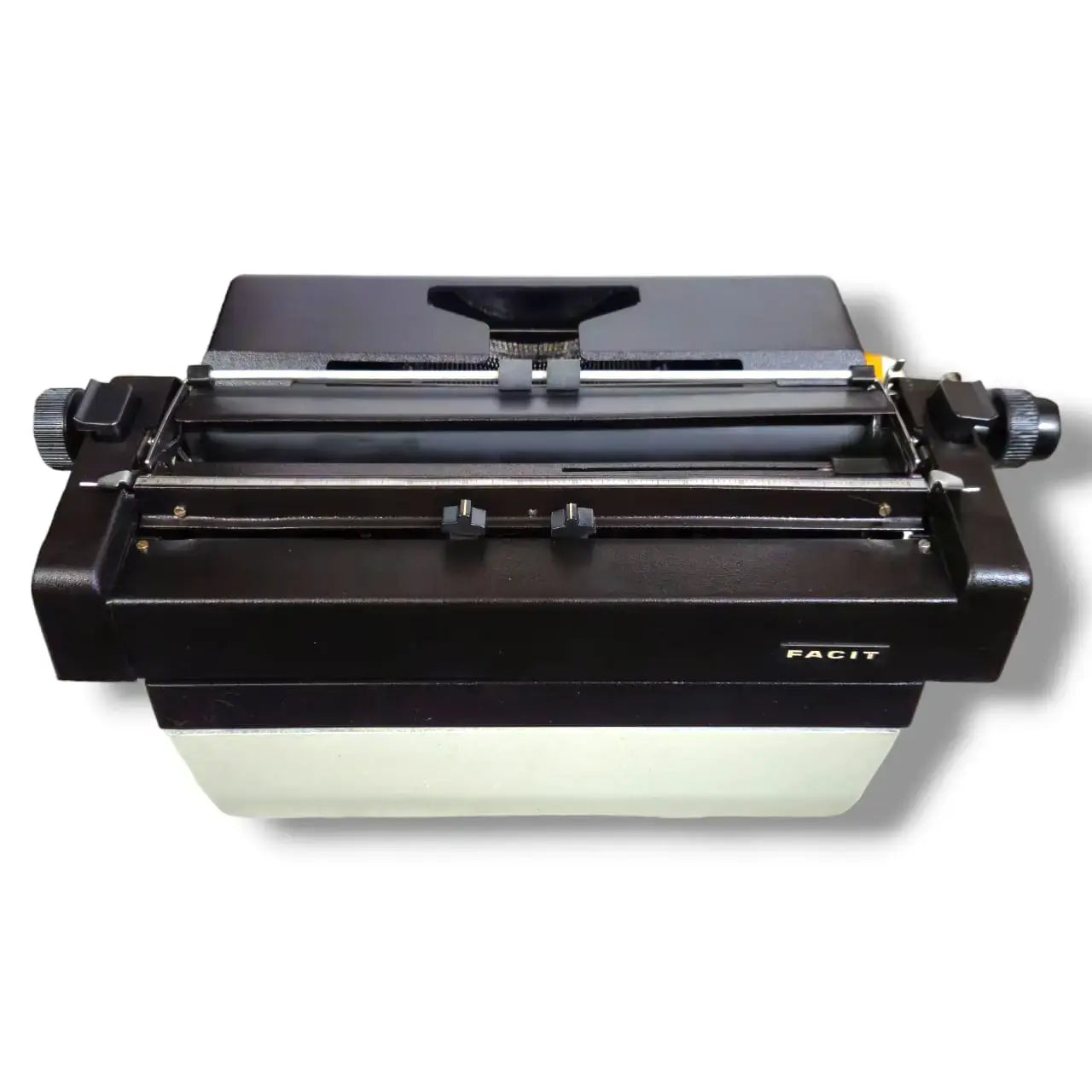 Facit 1740 Devanagari Hindi Brief Typewriter