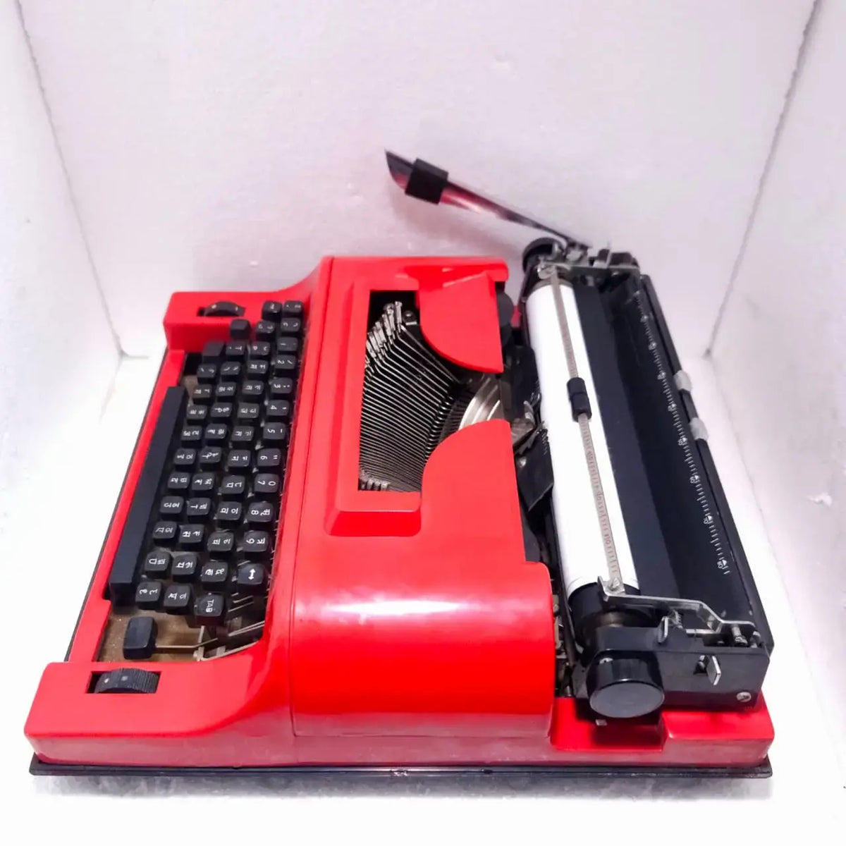 Remington Hindi Travel Riter Portable Typewriter