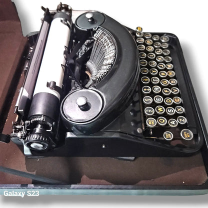 Underwood Noiseless Portable Typewriter