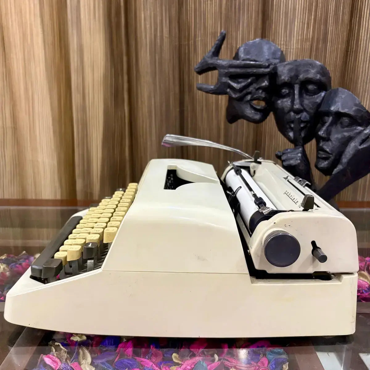 Adler Gabrielle 10 Typewriter