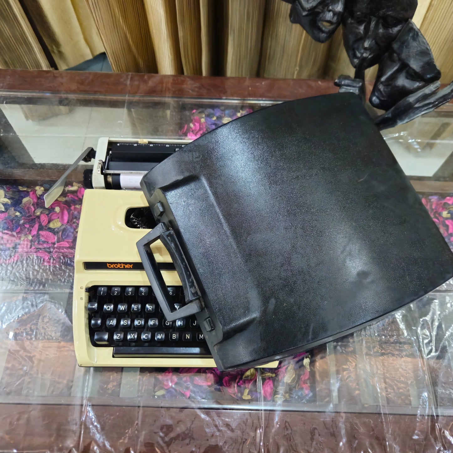 Brother Deluxe 1600 Typewriter