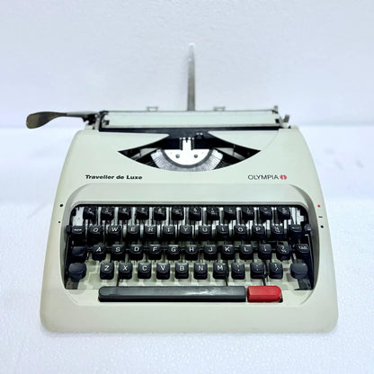 Olympia Traveller C Portable Typewriter