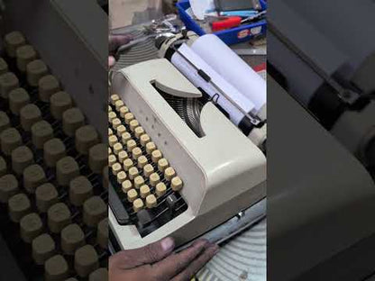 Adler Gabrielle 10 Typewriter
