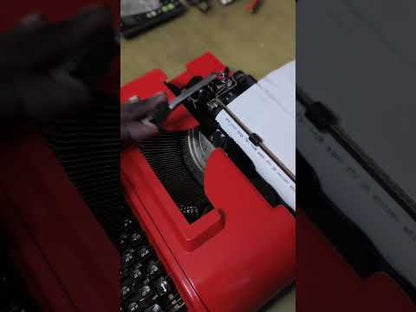 Remington Hindi Travel Riter Portable Typewriter